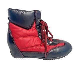 Sporto Sheila 8.5 Quilted Maroon Red Black Water Repellant Lace Up Ankle Boots